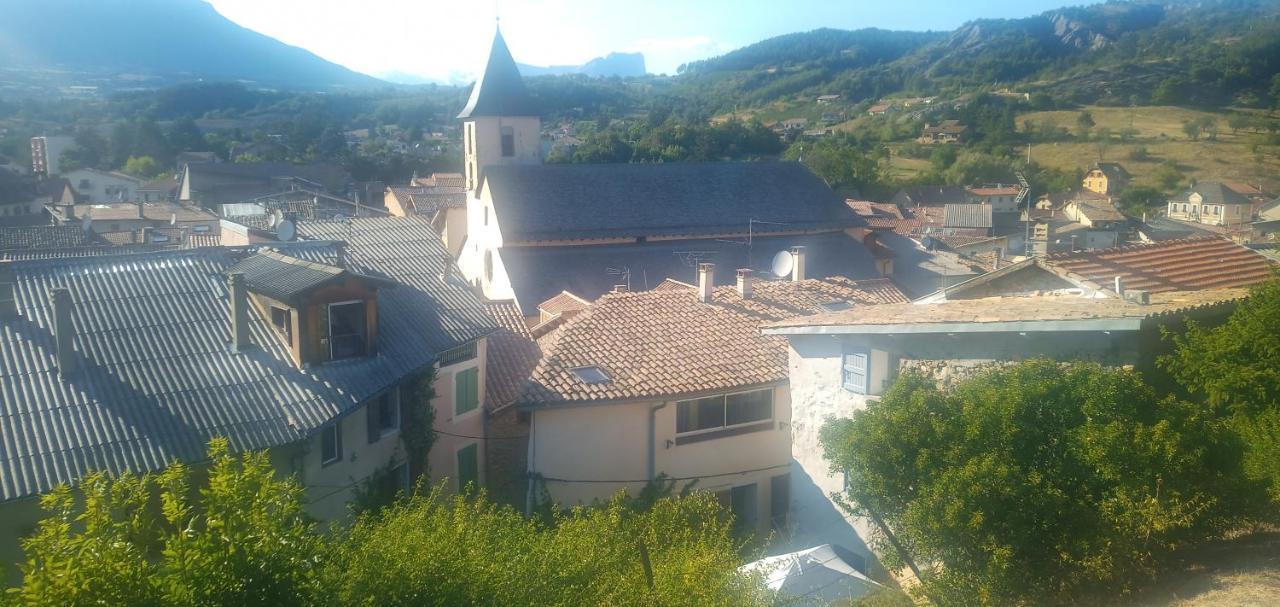 La Maison Sous Le Chateau Талар Екстериор снимка